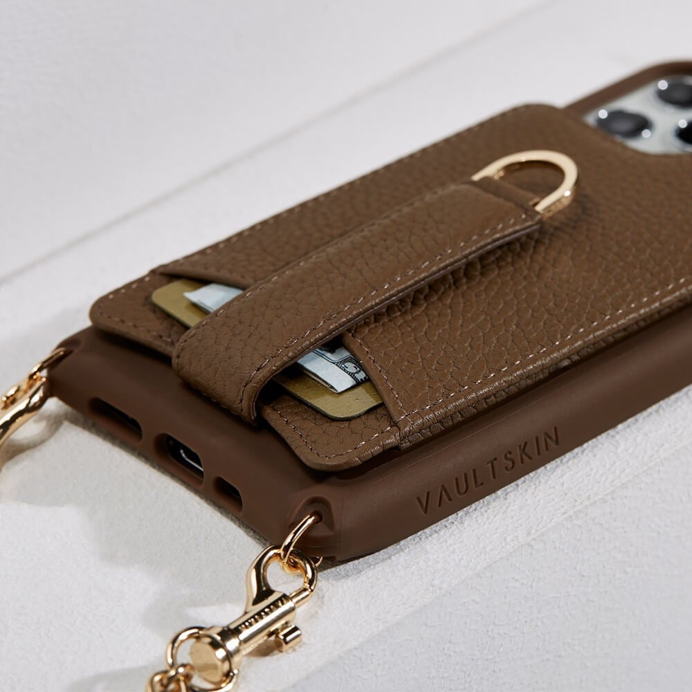 Stylish iPhone 13 leather sophistication